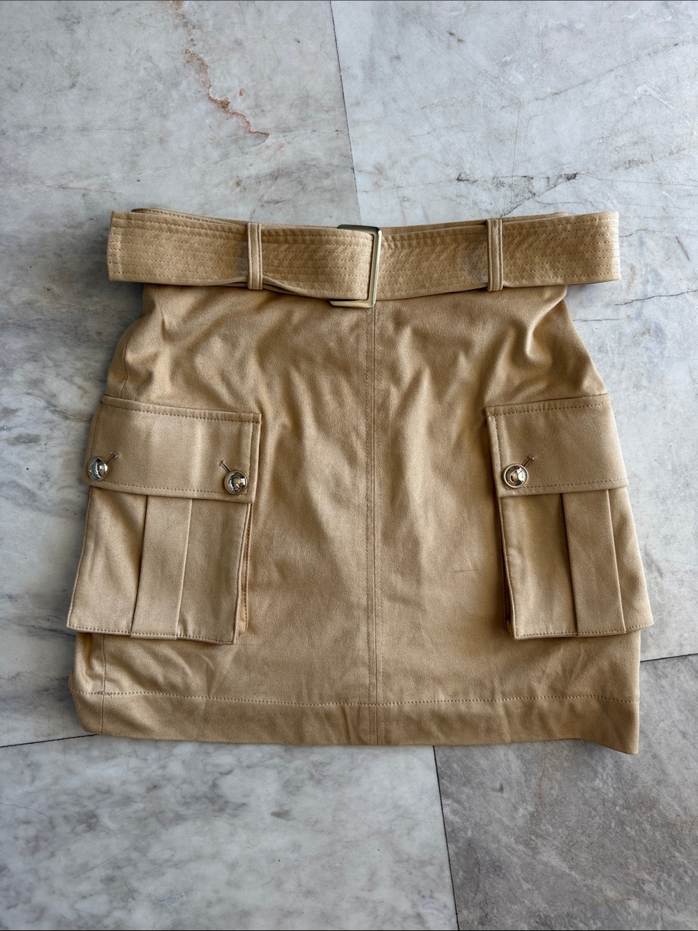 GUESS Faux Suede Cargo Paperbag Mini Skirt w/ Belt | XS | Camel Tan